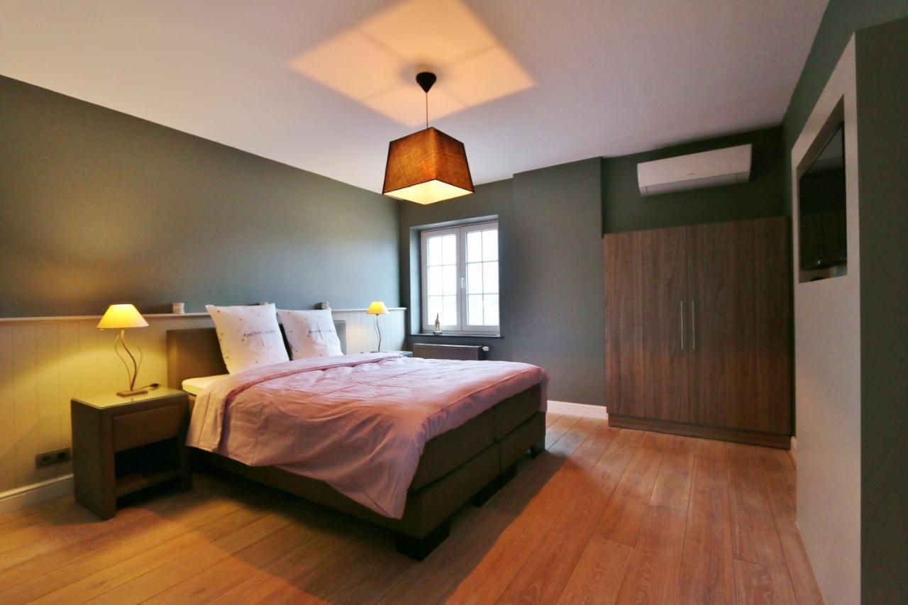 Amadis Bed & Breakfast Kesselt Bagian luar foto